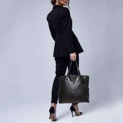 Miu Miu Black Soft Leather Kiss Lock Tote