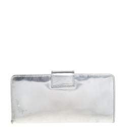 Pre Owned Miu Miu Metallic Silver Patent Leather Clasp Lock Wallet 