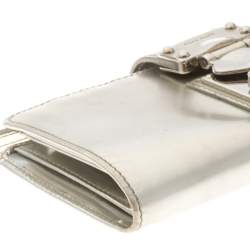 Pre Owned Miu Miu Metallic Silver Patent Leather Clasp Lock Wallet 