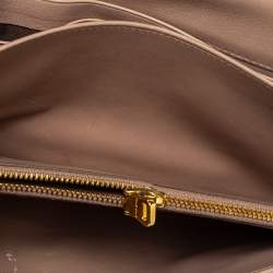 Pre Owned حقيبة كلتش ميو ميو قلاب جلد ماتيلاس بيج