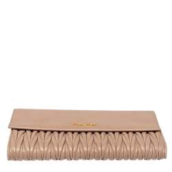 Pre Owned حقيبة كلتش ميو ميو قلاب جلد ماتيلاس بيج