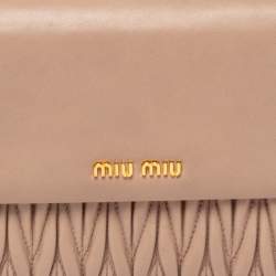 Pre Owned حقيبة كلتش ميو ميو قلاب جلد ماتيلاس بيج