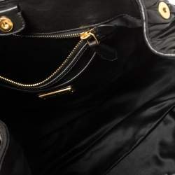 Pre Owned Miu Miu Black Matelassé Leather Tote