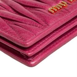 Pre Owned Miu Miu Fuchsia Matelasse Leather Card Case