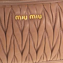 مملوكة مسبقًا Miu Miu Beige Matelassé Leather Double Zip Crossbody Bag