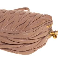 مملوكة مسبقًا Miu Miu Beige Matelassé Leather Double Zip Crossbody Bag