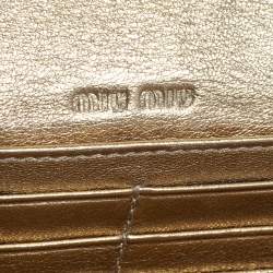 Pre Owned Miu Miu Beige/Gold Leather Logo Flap Continental Wallet