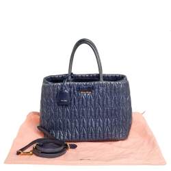 مملوكة مسبقًا Miu Miu Blue Matelassé Leather Tote