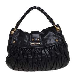 مملوكة مسبقًا Miu Miu Black Matelassé Lux Leather Coffer Hobo