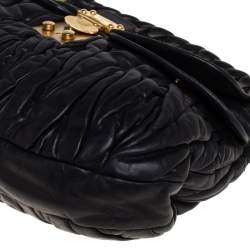 مملوكة مسبقًا Miu Miu Black Matelassé Lux Leather Coffer Hobo