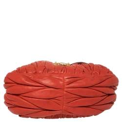 Pre Owned Miu Miu Red Matelassé Leather Front Flap Hobo