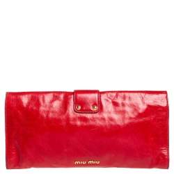 Pre Owned حقيبة كلتش ميو ميو قفل ضاغط جلد أحمر ياقوتي داكن