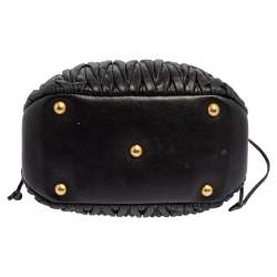Pre Owned Miu Miu Black Matelassé Leather Drawstring Bucket Bag