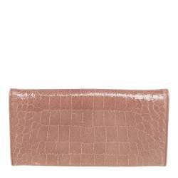 Pre Owned محفظة كونتينينتال ميو ميو جلد لامع نقشة التمساح بيج قلاب