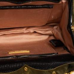 مملوكة مسبقًا Miu Miu Black Velvet Frame Clutch Top Handle Bag