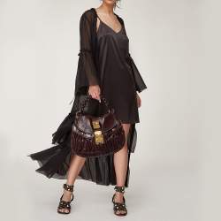 مملوكة مسبقًا حقيبة هوبو ميو ميو كوفير جلد ماتيلاس عنابي