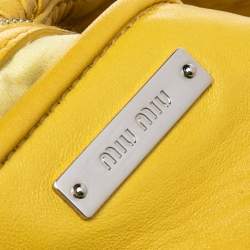 Pre Owned حقيبة يد توتس ميو ميو جلد ماتيلاس أصفر