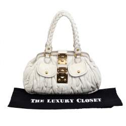 Pre Owned حقيبة ساتشل ميو ميو كوفير إطار جلد ماتيلاس أوف وايت 