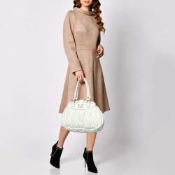 Pre Owned حقيبة ساتشل ميو ميو كوفير إطار جلد ماتيلاس أوف وايت 