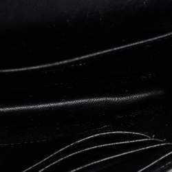 Pre Owned حقيبة كتف ميو ميو جلد ماتيلاس أسود بقلاب