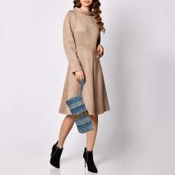 Pre Owned حقيبة كلتش ميو ميو جلد أزرق/رصاصي بحمالة معصم 