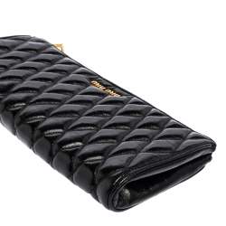 Pre Owned Miu Miu Black Matelassé Leather Zip Wristlet Clutch