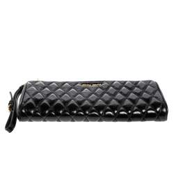 Pre Owned Miu Miu Black Matelassé Leather Zip Wristlet Clutch
