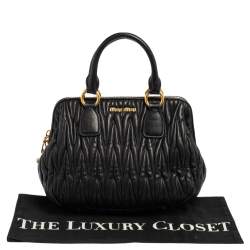 Pre Owned حقيبة ساتشل ميو ميو باوليتو جلد ماتيلاس أسود