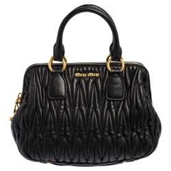 Pre Owned حقيبة ساتشل ميو ميو باوليتو جلد ماتيلاس أسود