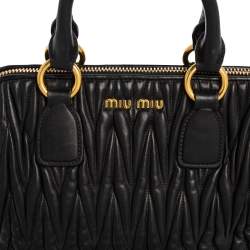 Pre Owned حقيبة ساتشل ميو ميو باوليتو جلد ماتيلاس أسود