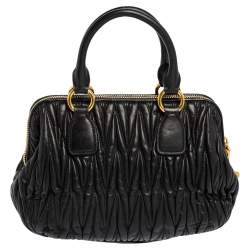 Pre Owned حقيبة ساتشل ميو ميو باوليتو جلد ماتيلاس أسود