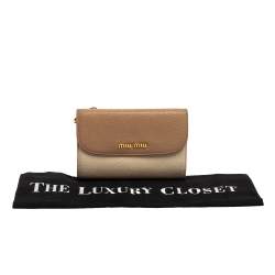 Pre Owned محفظة ميو ميو جلد مادراس بيج ثنائي اللون