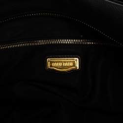 مملوكة مسبقًا حقيبة ميو ميو ياليتو سوفت جلد فيليتو أسود