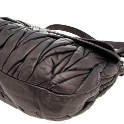 مملوكة مسبقًا Miu Miu Metallic Dark Grey Matelassé Lux Leather Coffer Hobo