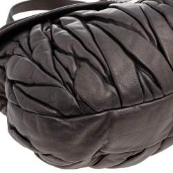 مملوكة مسبقًا Miu Miu Metallic Dark Grey Matelassé Lux Leather Coffer Hobo