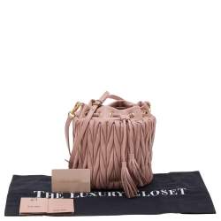 Pre Owned Miu Miu Pink Matelassé Leather Bucket Bag