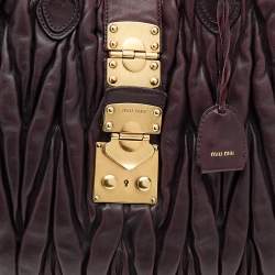 Pre Owned حقيبة يد تو�تس ميو ميو شوبر جلد ماتيلاس بني شيكولاتة كبيرة