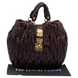 Pre Owned حقيبة يد توتس ميو ميو شوبر جلد ماتيلاس بني شيكولاتة كبيرة