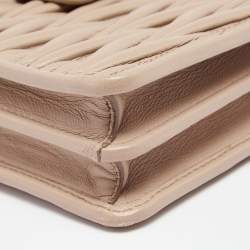 Pre Owned حقيبة كروس موبايل ميو ميو جلد جلد ماتيلاس بيج