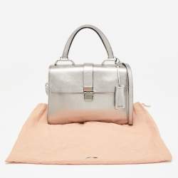 مملوكة مسبقًا Miu Miu Metallic Silver Madras Leather Top Handle Bag