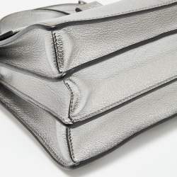 مملوكة مسبقًا Miu Miu Metallic Silver Madras Leather Top Handle Bag
