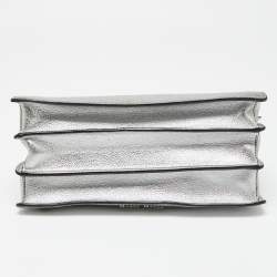 مملوكة مسبقًا Miu Miu Metallic Silver Madras Leather Top Handle Bag