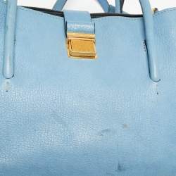 Pre Owned حقيبة يد توتس ميو ميو جلد مادراس أزرق كحلي/أزرق بقفل دفع