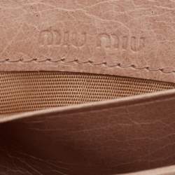 Pre Owned محفظة بطاقات ميو ميو جلد ماتيلاس وردي فاتح