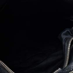 Pre Owned حقيبة ساتشل ميو ميو جلد فيتيلو لوكس أسود