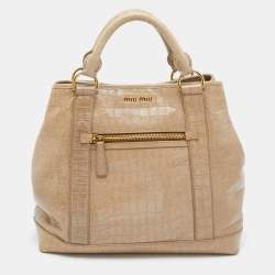 مملوكة مسبقًا حقيبة يد توتس ميو ميو جلد نقشة التمساح بيج بسحاب أمامي