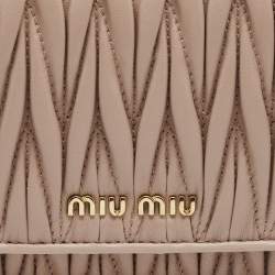 مملوكة مسبقًا Miu Miu Beige Matelassé Leather Flap Wallet on Chain