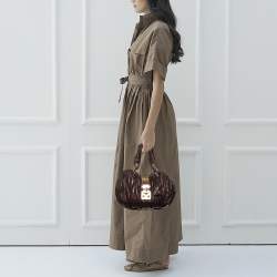 Pre Owned حقيبة ساتشل ميو ميو بوليتو جلد ماتيلاس بني داكن