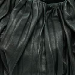 مملوكة مسبقًا حقيبة هوبو ميو ميو بيلسيه جلد طية أخضر داكن كبيرة