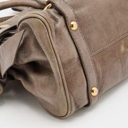 مملوكة مسبقًا Miu Miu Taupe Vitello Lux Leather Bow Satchel